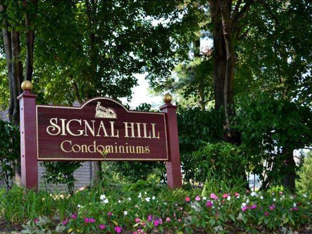Village Shires Signal Hill
